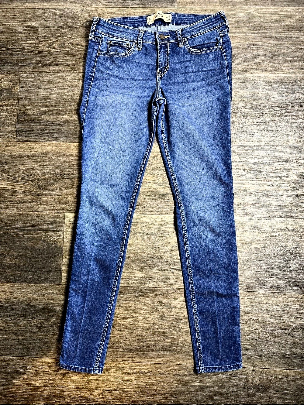 Hollister Super Skinny Jeans 28x31 (Size 7R) Blue